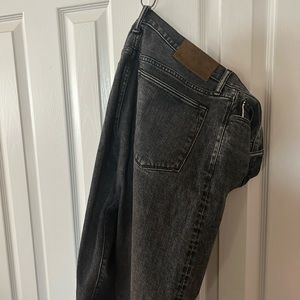 Todd Snyder Slim Fit Japanese Selvedge Denim in Washed Black 34x32 - Like New!!